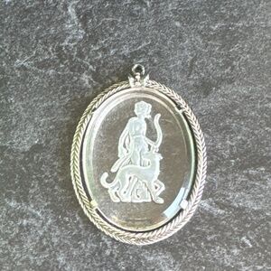 Vintage Avon pendant